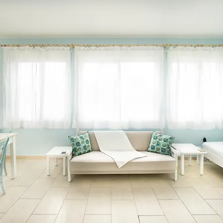 Villa Alcyone House Oroklini