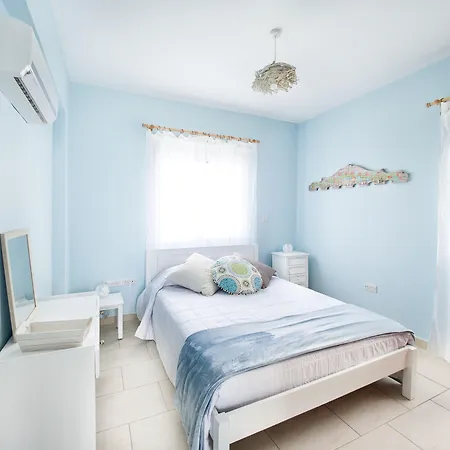 Alcyone House Villa Oroklini